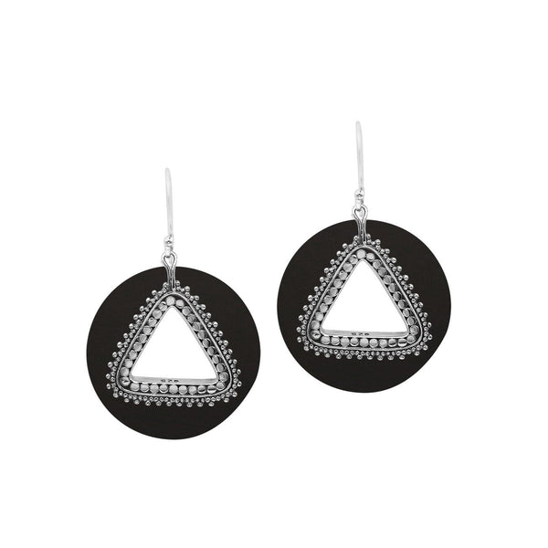 AE-1184-SH.B Sterling Silver Round Shape Earring With Black Shell Jewelry Bali Designs Inc 